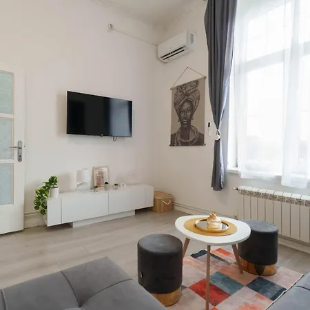 Boem Skadarlija Parking * 베오그라드