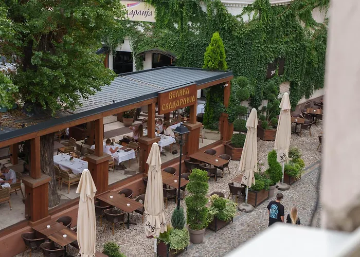 Boem Skadarlija Parking アパート *