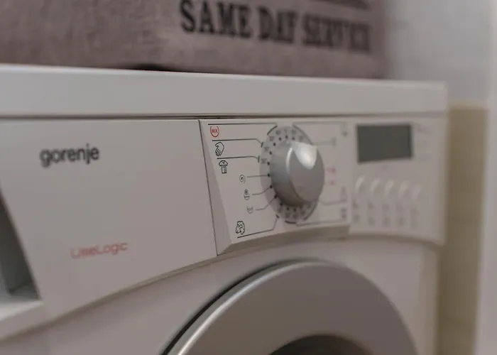 アパート Boem Skadarlija Parking ベオグラード