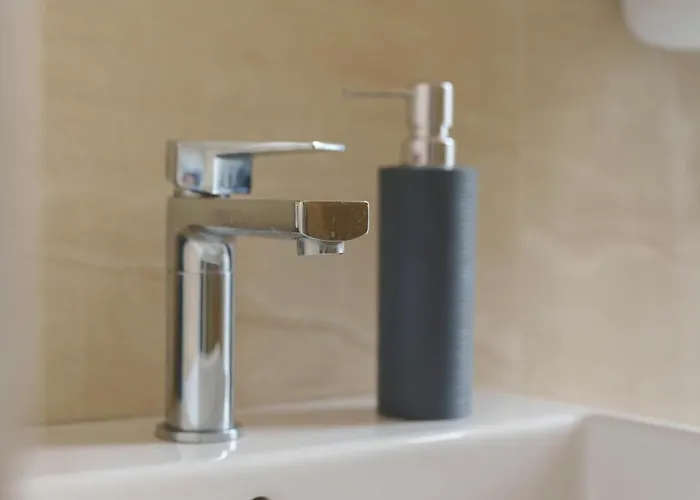 Boem Skadarlija Parking * ベオグラード